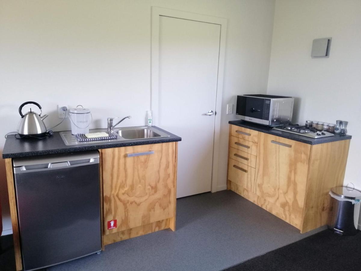 Scenic Waterways Retreat Bed & Breakfast Hokitika Bagian luar foto